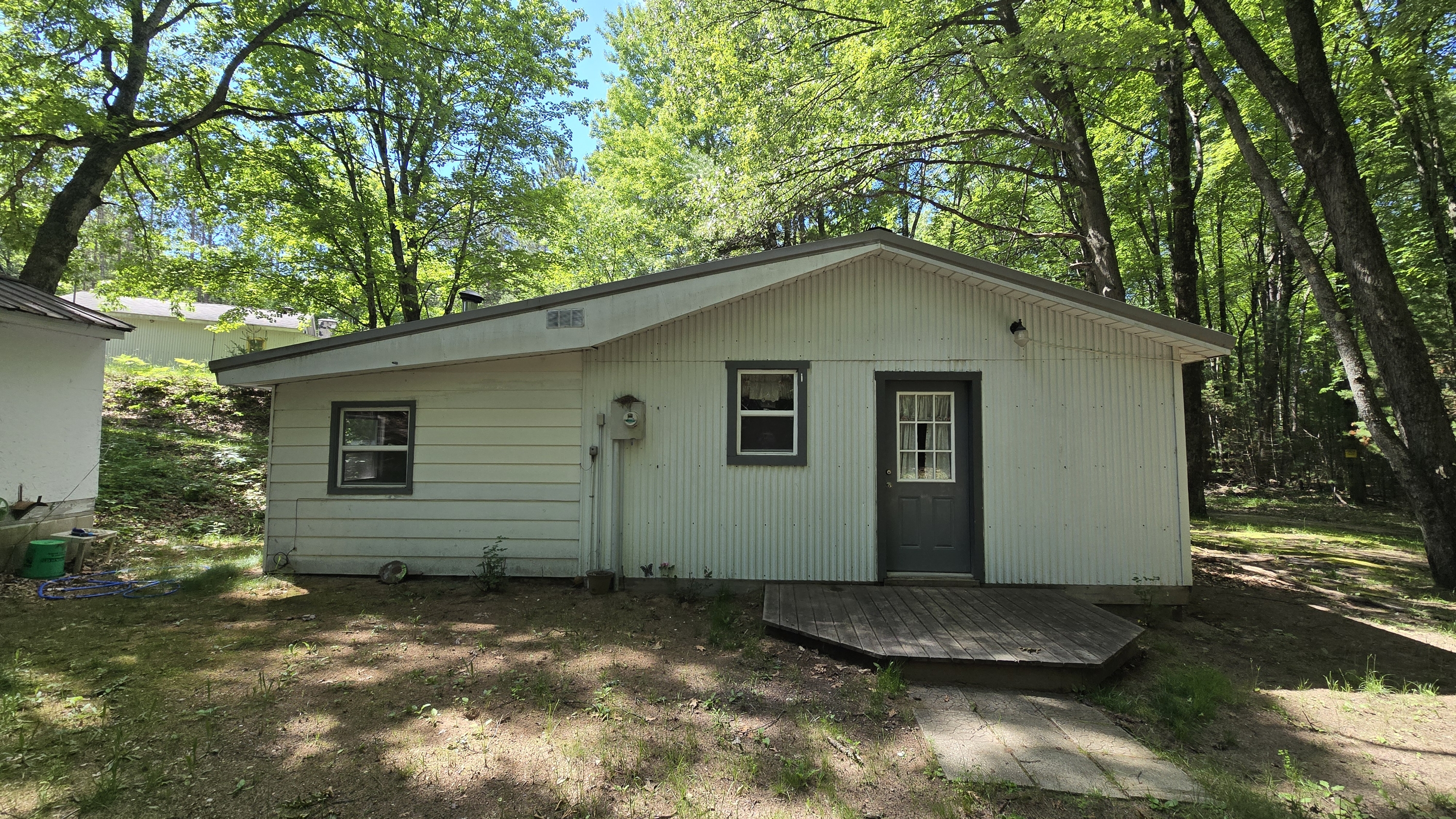 14690 West Pine Lake Road
